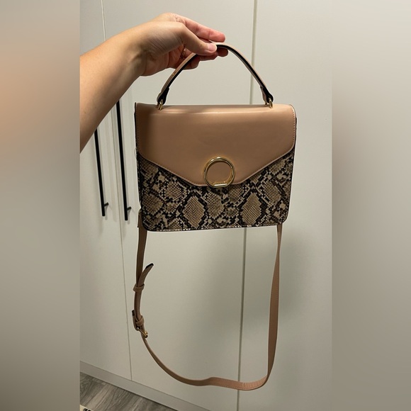 A New Day Snake Print Purse - Picture 2 of 4